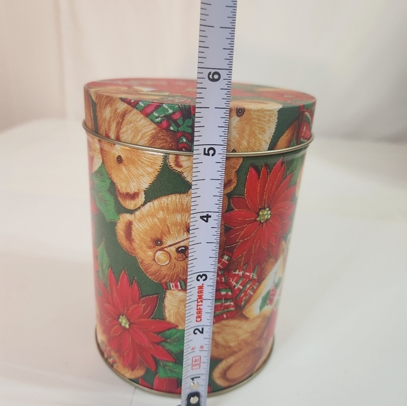 Christmas Bears with Poinsettia Tin Gift Box - Picture 5 of 5